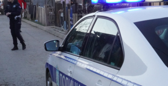 Полицајац ударио пјешака и побјегао са мјеста несреће