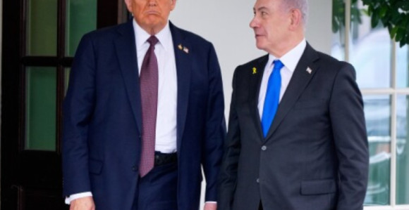 Нетањаху пристао на Трампов захтјев да одложи нападе