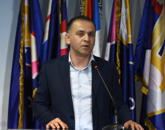 Не бранимо СДС од њега самога већ га стварајмо већим и снажнијим!