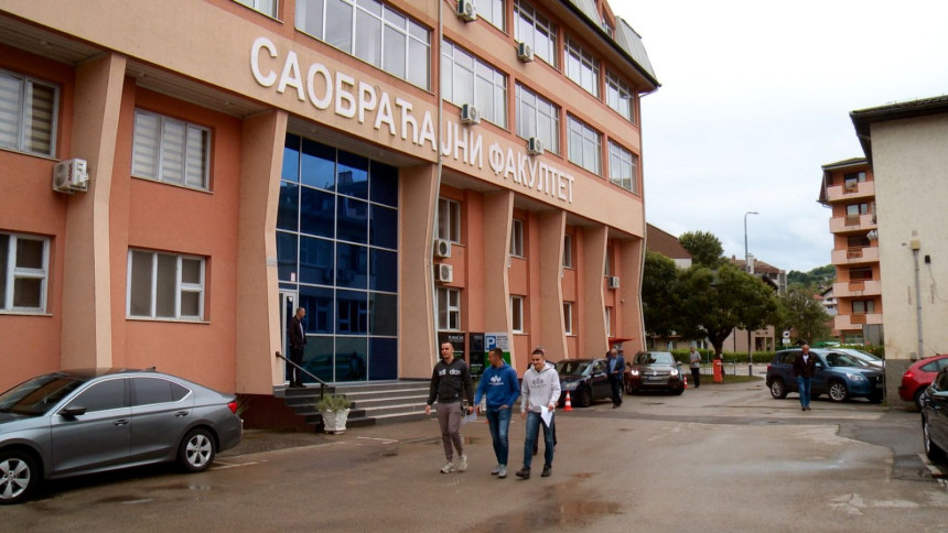 Саобраћајни факултет у Добоју прославио 21 годину рада