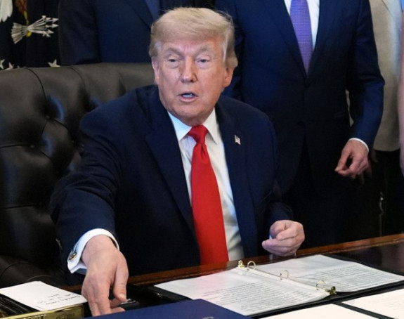 Трамп потврдио споразум, чека се одговор Техерана