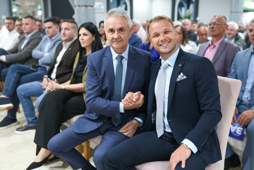 Потребна нам је Српска у којој ће бити истражене афере