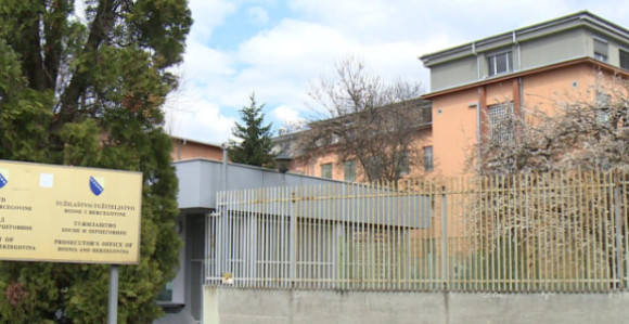 Оптужница због кријумчарења око 505 килограма кокаина