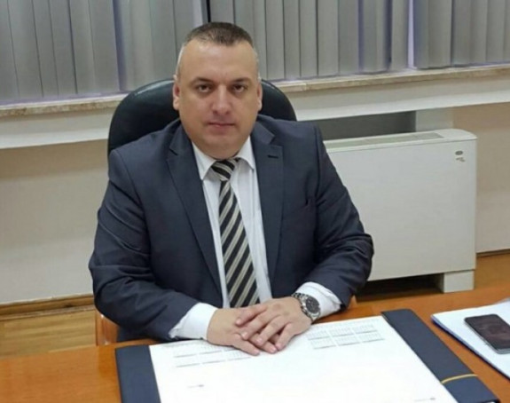 Радуловић остао без већине, тражио прекид скупштине