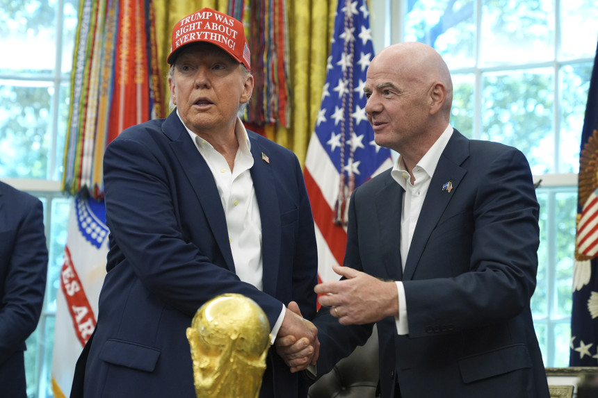 Трамп ће уручити трофеј новом прваку свијета у фудбалу