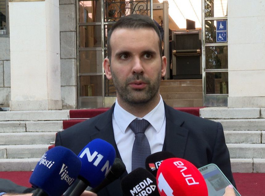 Црна Гора пред вратима ЕУ: Брисел шаље 3,2 милијарде €