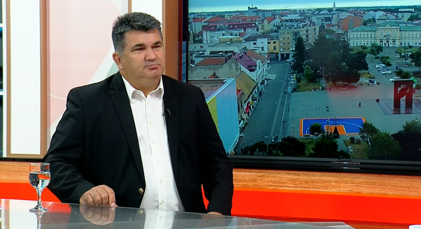 Савић: Блануша и Божовић доносе промјене, кандидати власти су блиједи