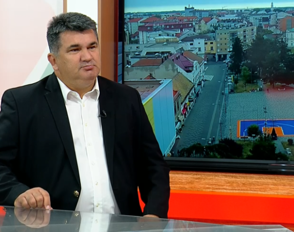 Савић: Блануша и Божовић доносе промјене, кандидати власти су блиједи