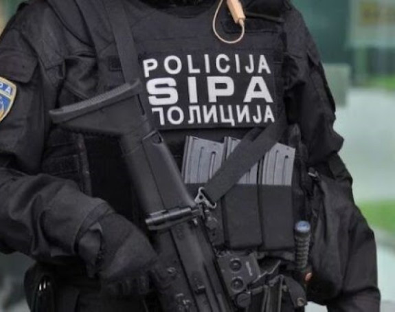 На основу Интерпол потјернице ухапшено једно лице