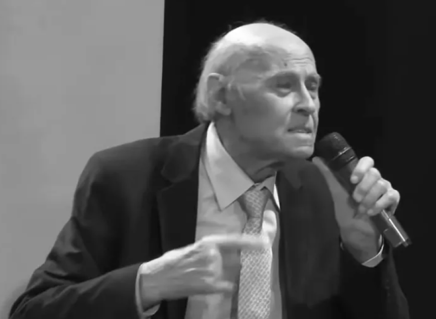 Preminuo pjevač Andrija Bajić