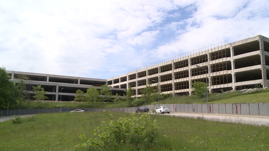 UKC i Srpska gube milionski spor zbog parking garaže