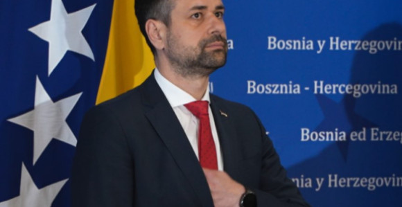 Милионски бизнис са прикривеним компанијама министра Срђана Амиџића преузео његов савјетник