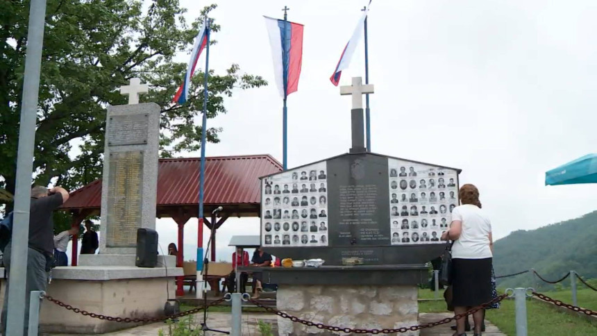 U Zalazju kod Srebrenice pomen za 69 srpskih civila i vojnika