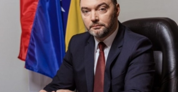 Koliko novca i kome je Staša Košarac dijelio u Rusiji?!