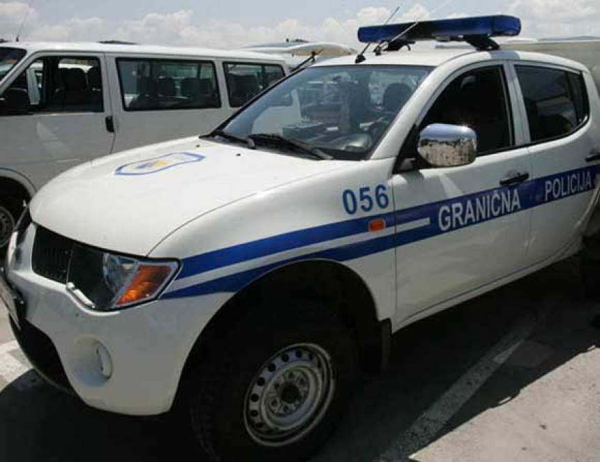 МУП Хрватске потврдио шверц у службеном комбију