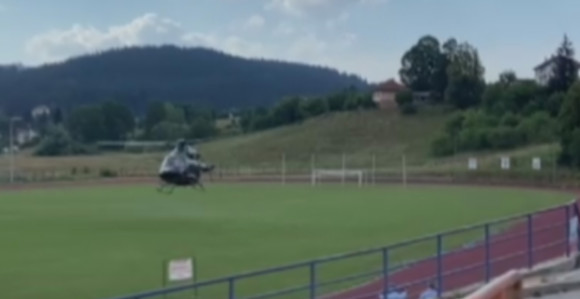 Dodik izigrava predsjednika Srpske, stigao na Pale policijskim helikopterom (VIDEO i FOTO)