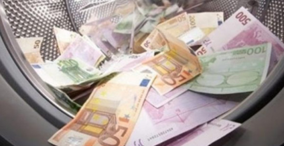 Bračni par iz Doboja osumnjičen za pranje pola miliona KM