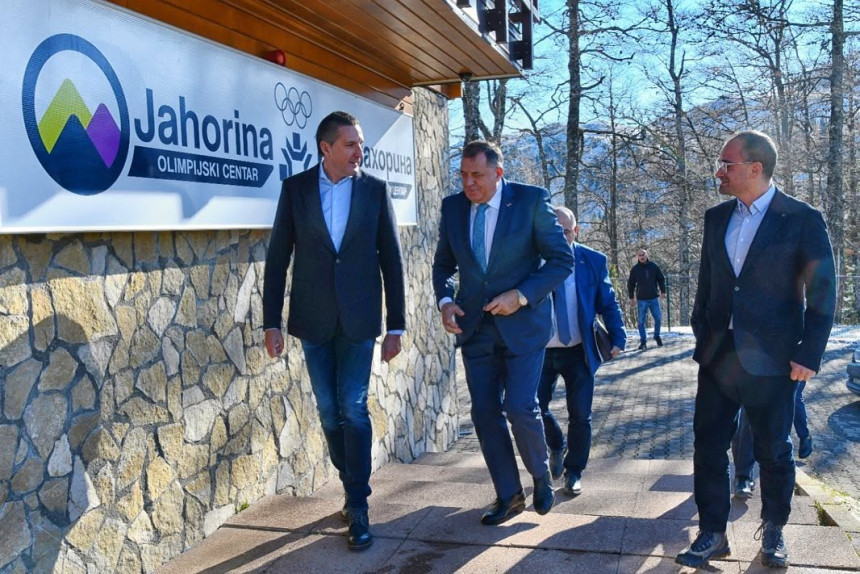 Nedeljko Elek – od nekretnina u istoj zgradi sa Dodikom u Beogradu do izbacivanja iz SNSD