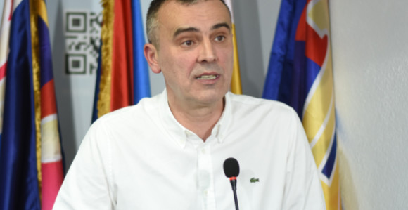 Све општине плаћају, а противградна заштита Републике Српске дјелује једино на територији општине Лакташи?