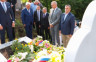 Stanivuković položio vijenac na grob Slobodana Stojanovića