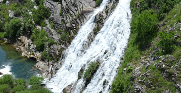 Danas sunčano i vruće, temperatura do 40 stepeni