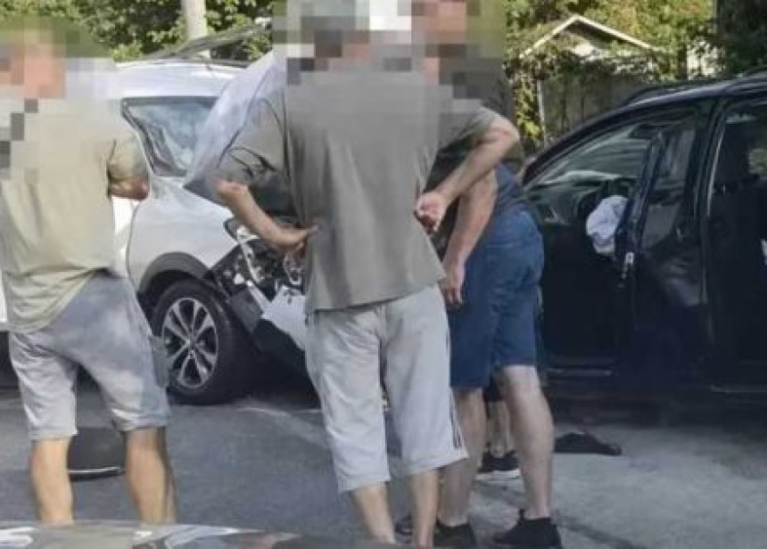 Повријеђено 7 особа: Тешка несрећа код Бањалуке