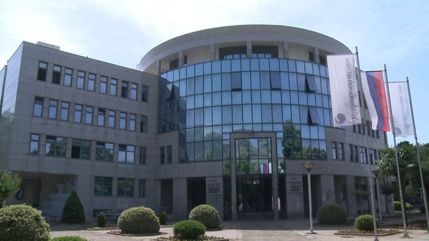 Електропривреде у ФБиХ у плусу, док ЕРС крије своју дубиозу
