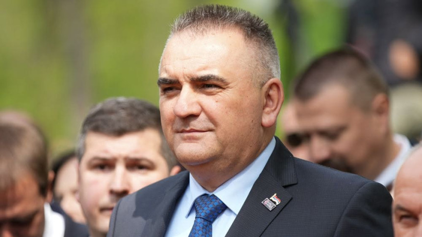 Минићева посјета Угљевику пропала, хаос у СНСД и РиТЕ Угљевик