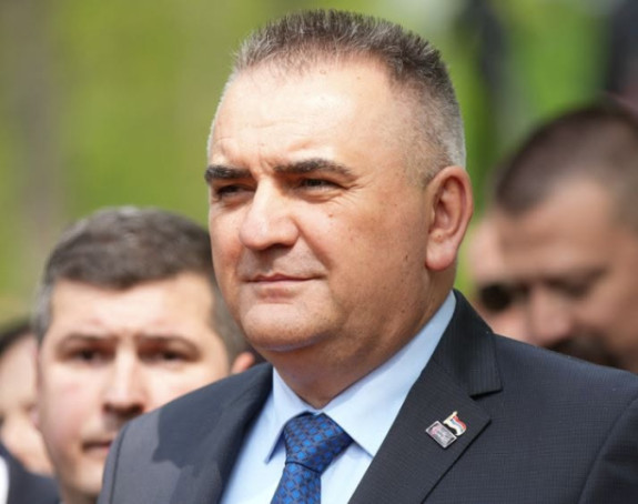 Минићева посјета Угљевику пропала, хаос у СНСД и РиТЕ Угљевик