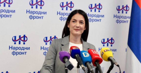 "Д" династија покушава да преузме контролу институција