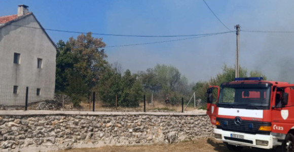 Пожар код Требиња: Блокиран саобраћај према ГП Иваница