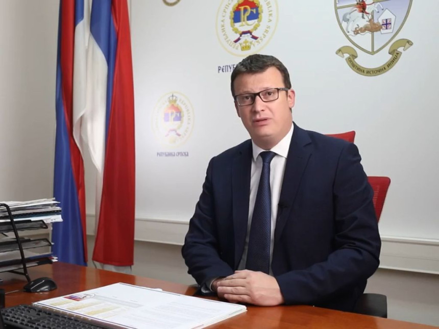 Колико треба да изгори Српске да би власт реаговала?