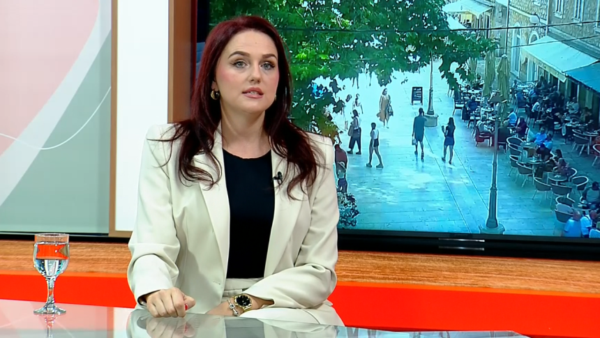 Režim degradirao institucije: Partijska knjižica važnija od znanja i stručnosti