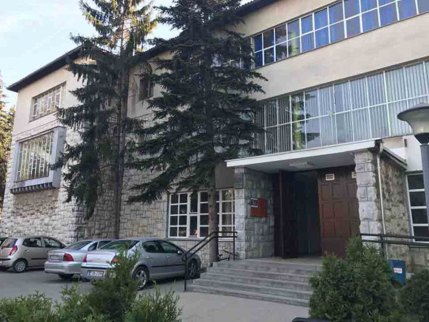 Велико интересовање за гимназију и дефицитарна занимања