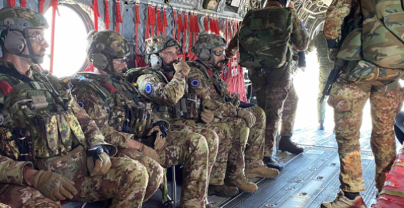 EUFOR kod Bijeljine: Specijalci i helikopteri kod u Novom Selu