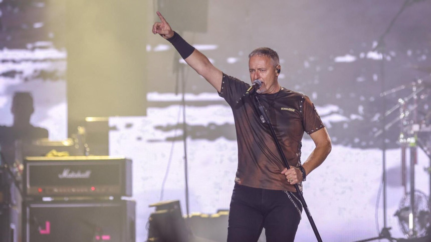 Tompson održao koncert u Vukovaru, publika uzvikivala ustaški pozdrav