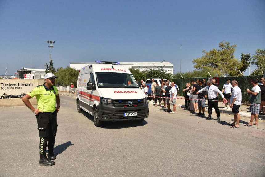 Broj poginulih na brodolomu kod Kipra povećan na osam, ima uhapšenih