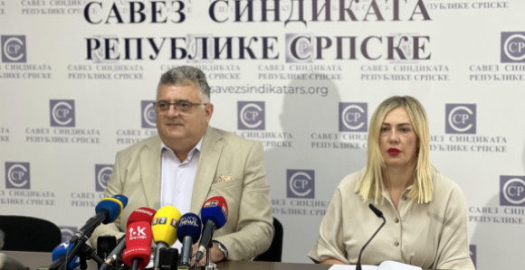 Podići plate i vratiti ugled radnicima u prosvjeti
