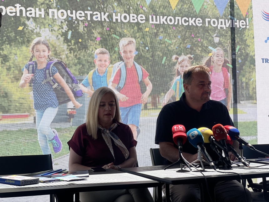За Удружење породица са четворо и више дјеце поклон од Уније послодаваца
