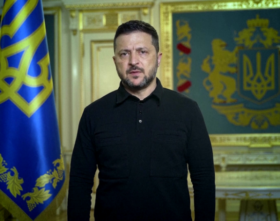 Напади РУС на аеродроме реакција на дипломатске напоре САД