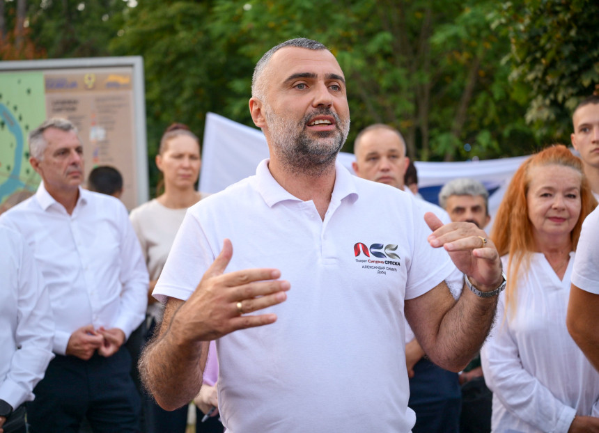Умјесто напретка, Добој је симбол колапса институција