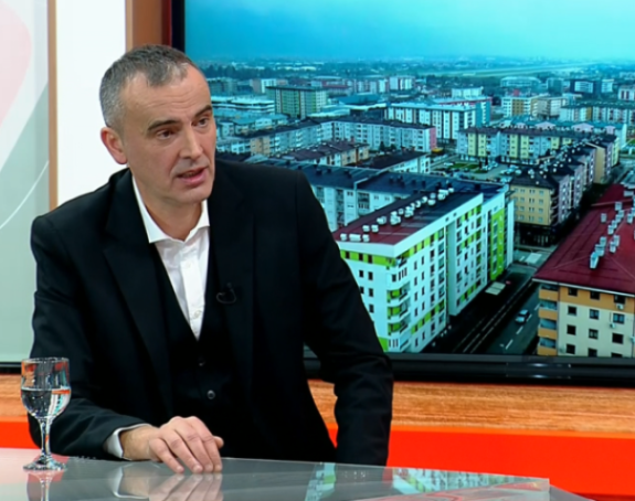 Лицемјерство СНСД-а: И Турковићеву и Конаковића устоличио је СНСД