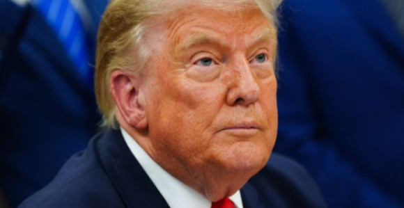 Трамп обећао сваком Американцу по 5.000 долара, ако...
