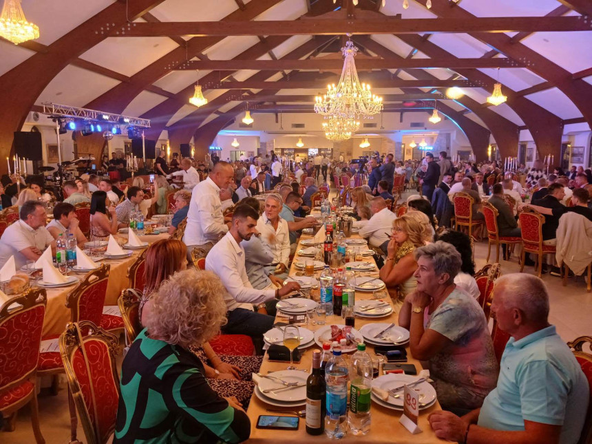 Традиција, култура и дух Сарајева у срцу Семберије