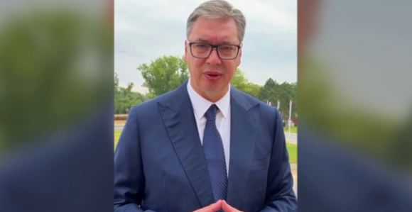 Vučić podnosi ostavku - U kampanju ide kao običan građanin