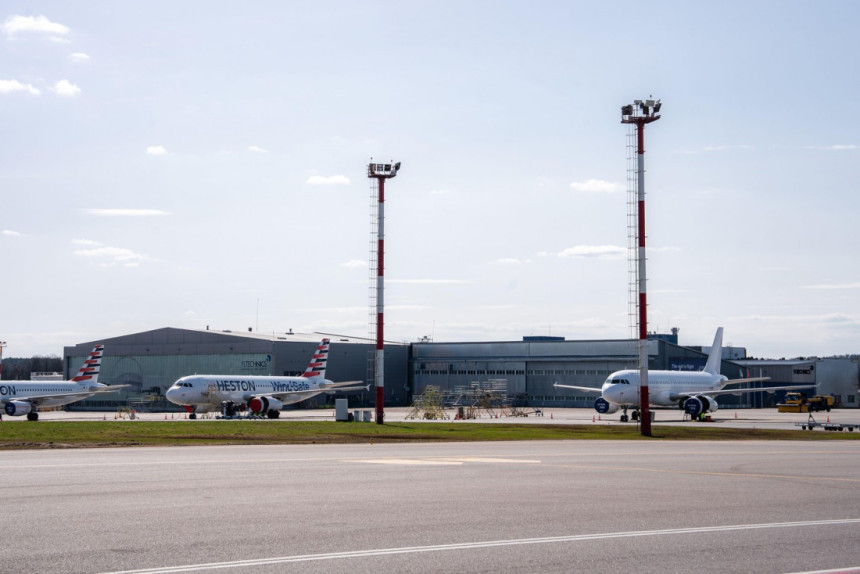 Пољска затворила два аеродрома због пријетњи од дронова