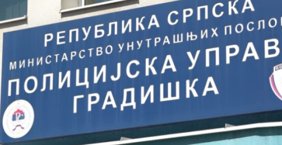 Одузете веће количине оружја, ухапшено више лица