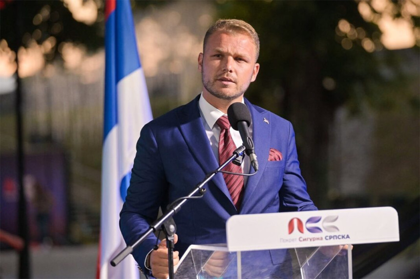 Draško Stanivuković o rasipanju novca iz Budžeta Srpske (VIDEO)