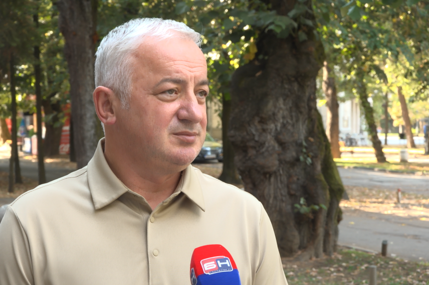 Подлегли су притиску да би омогућили посао Додиковом куму