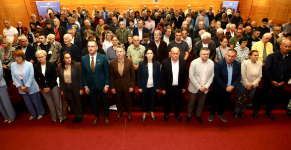 НФ: Вријеме је за системска рјешења и нове људе